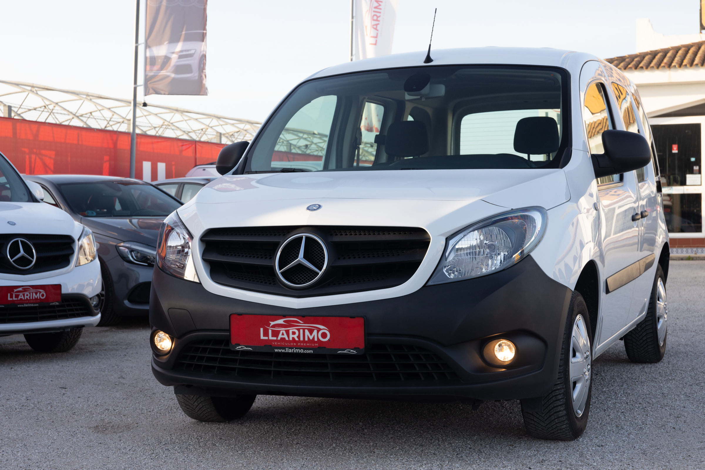 MERCEDES-BENZ Citan 111 CDI Tourer 5p. - Imagen 4